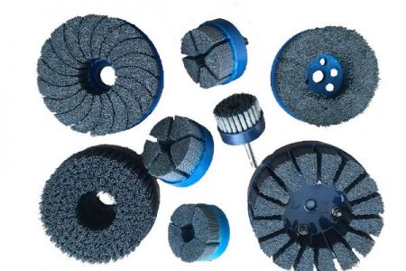 選擇傲群圓盤刷，輕松應對工業去毛刺挑戰